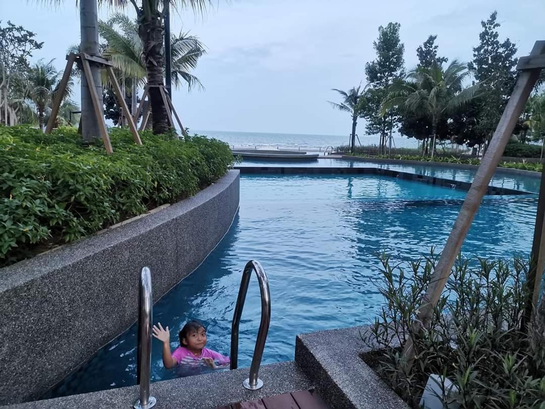 Timur Bay Sea View & Pool View 2Br Family Suite Kampung Saberang Balok 外观 照片